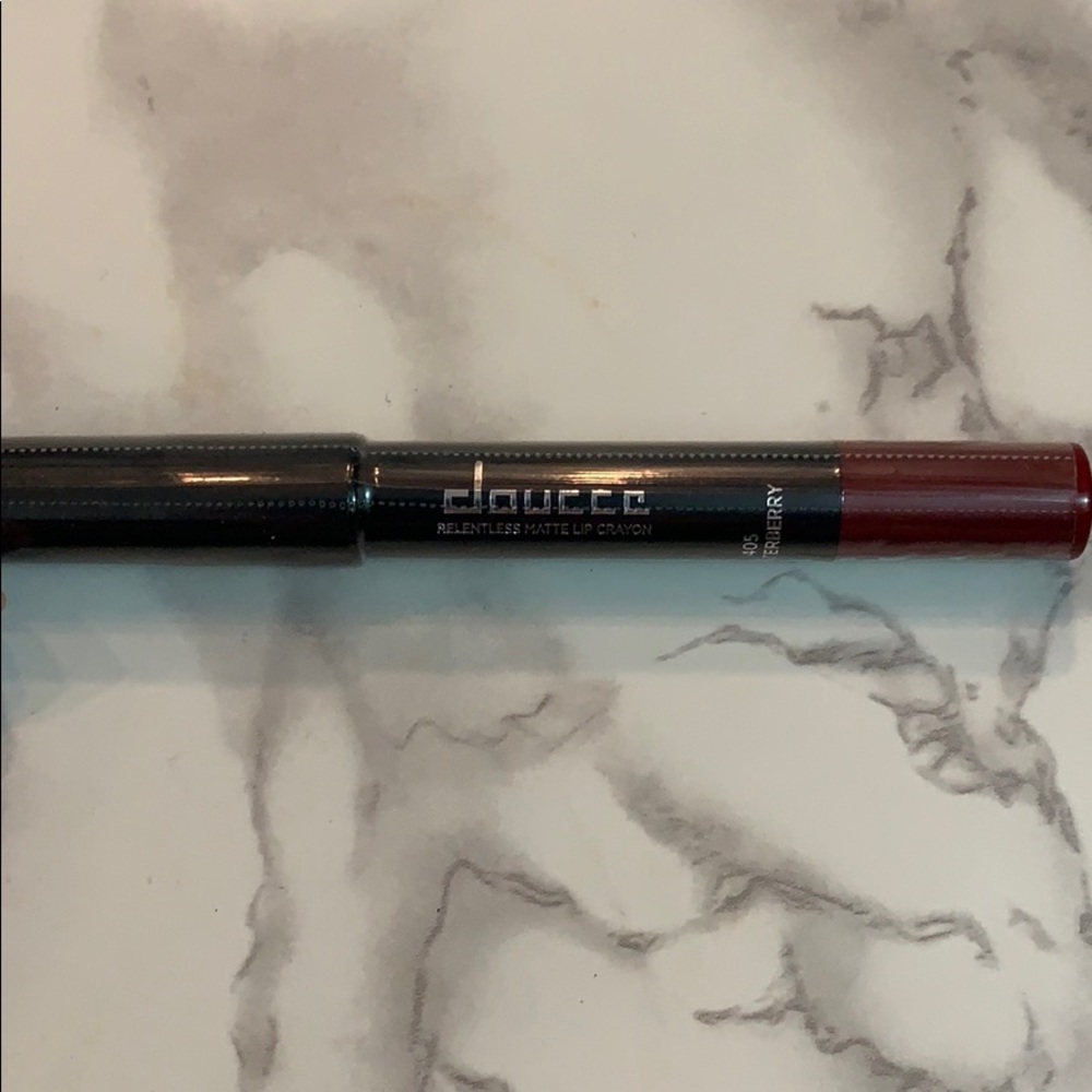 Doucce Lip Crayon
